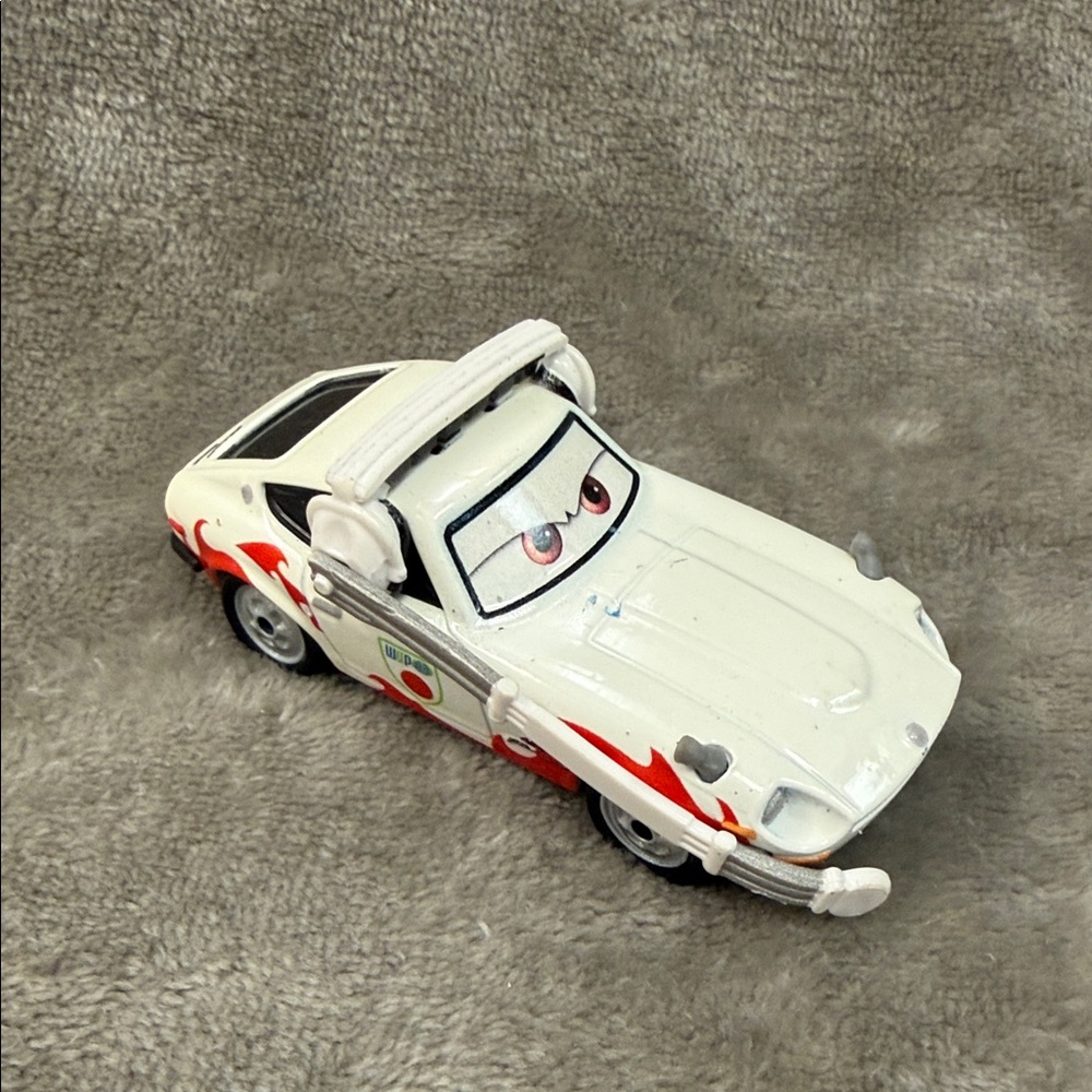 🏁 RARE Disney Pixar Cars 2 Mach Matsuo Shu Todoroki Crew Chief WGP Mattel